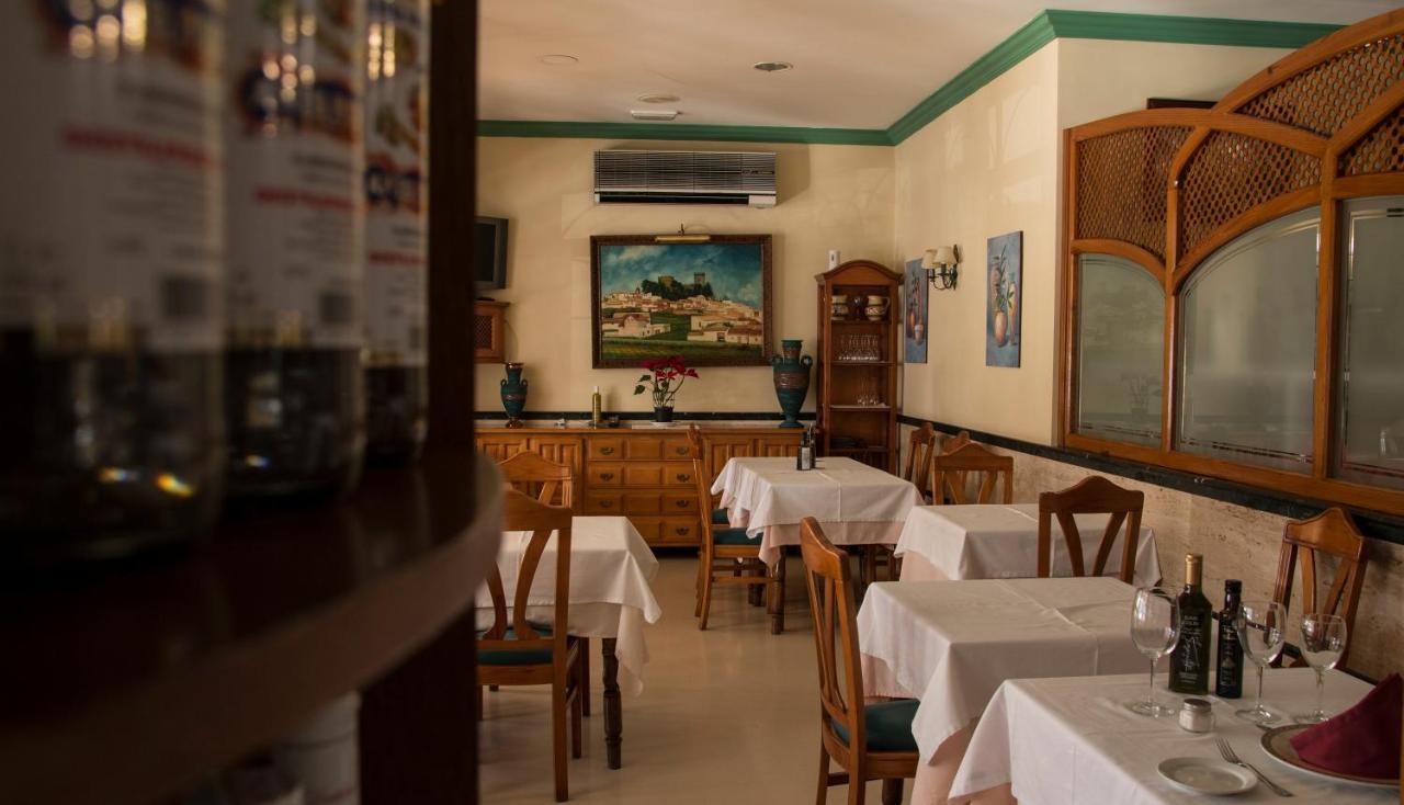 Hostal Restaurante El Cary Montemayor Luaran gambar